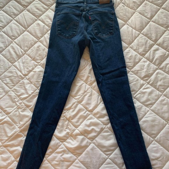 COPY - Levi's Mile High Super Skinny Dark Blue (S… - Picture 9 of 11